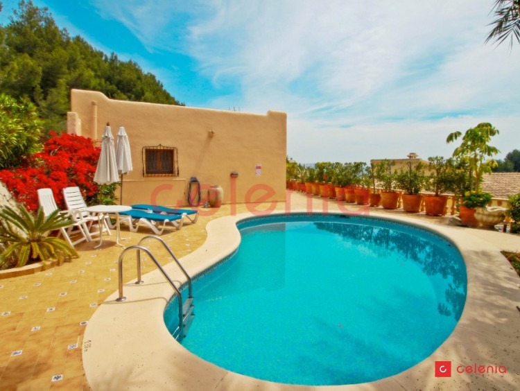 Chalet Con Piscina Privada En Moraira Para Alquiler Vacacional Celenia